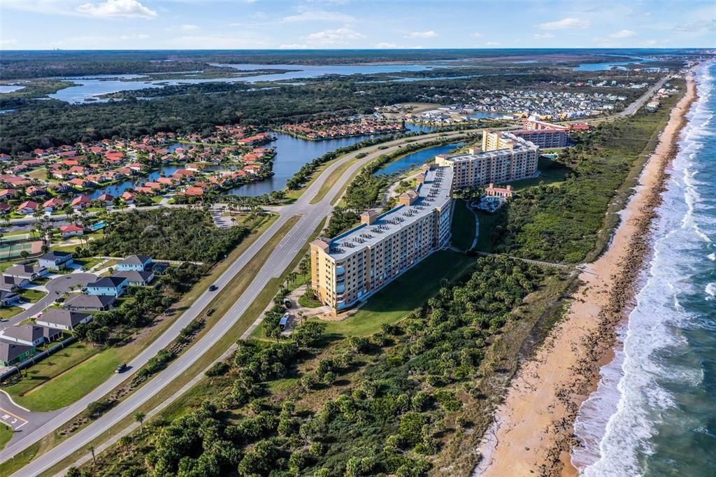 En Venta: $1,200,000 (2.25 acres)