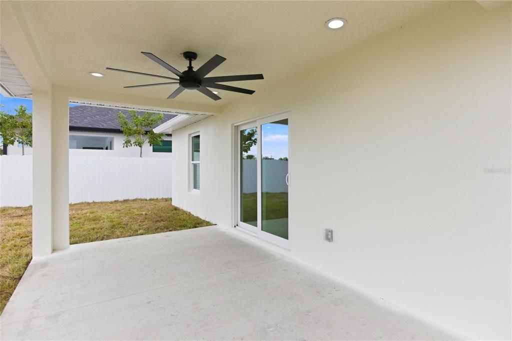 Active With Contract: $359,900 (4 beds, 2 baths, 1809 Square Feet)