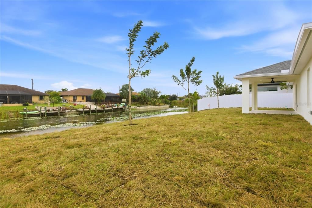 Active With Contract: $359,900 (4 beds, 2 baths, 1809 Square Feet)