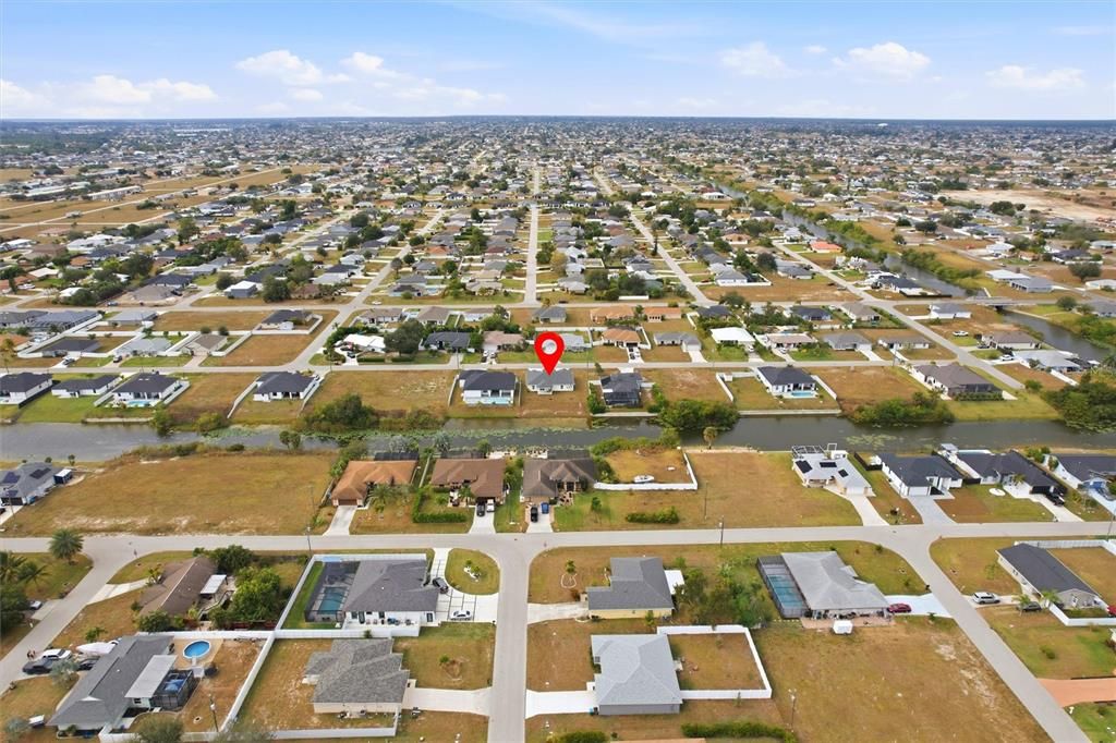 Active With Contract: $359,900 (4 beds, 2 baths, 1809 Square Feet)