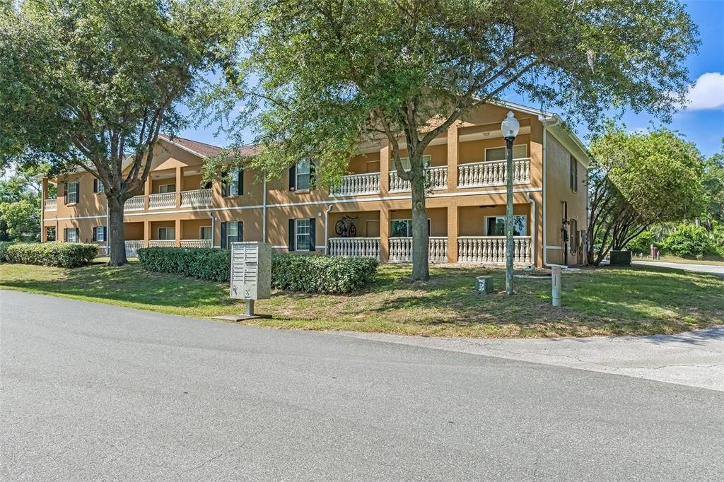 待售: $165,000 (3 贝兹, 2 浴室, 1260 平方英尺)