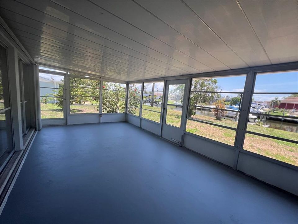 合同活跃: $1,550 (2 贝兹, 2 浴室, 1491 平方英尺)