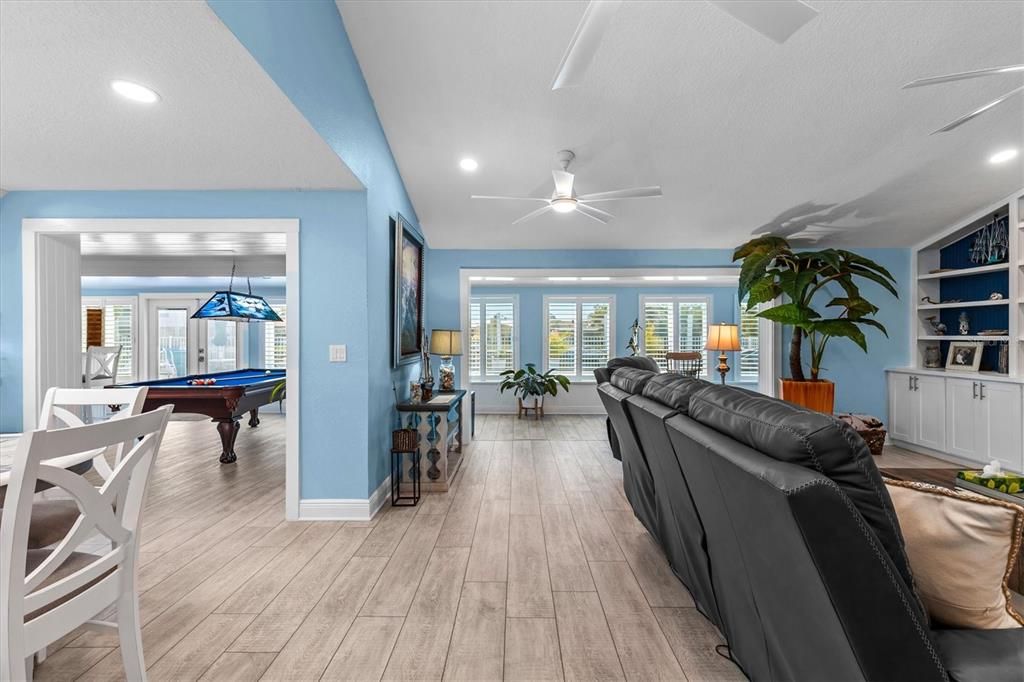 For Sale: $999,000 (4 beds, 3 baths, 2980 Square Feet)