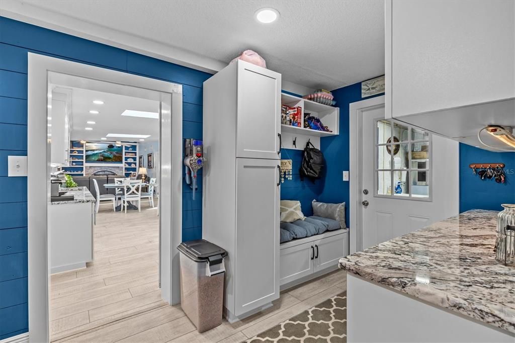 For Sale: $999,000 (4 beds, 3 baths, 2980 Square Feet)