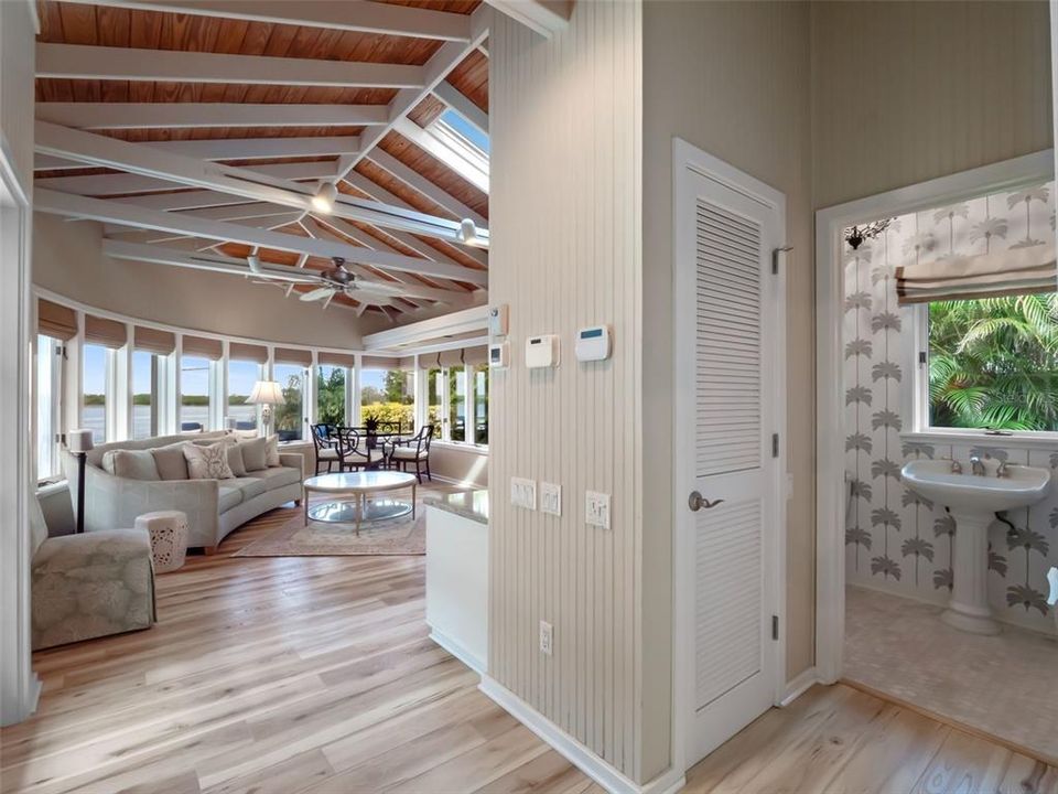 待售: $4,995,000 (4 贝兹, 3 浴室, 4395 平方英尺)