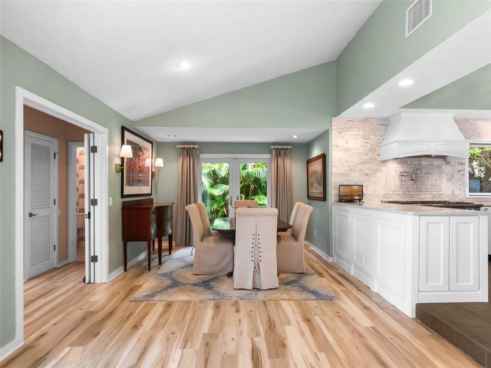 待售: $4,995,000 (4 贝兹, 3 浴室, 4395 平方英尺)