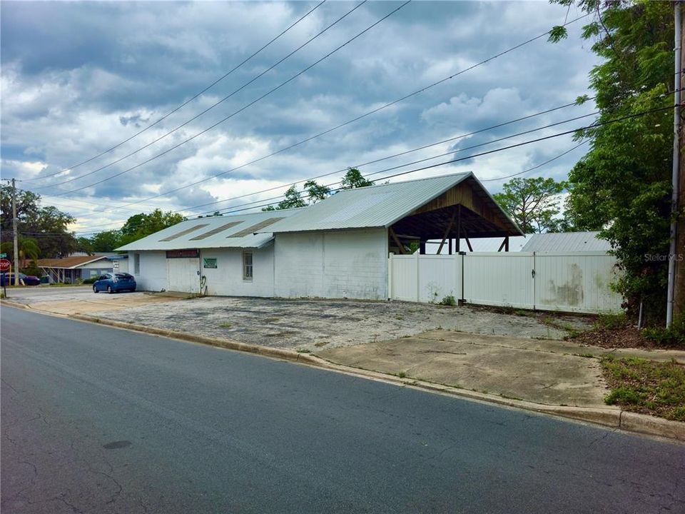 Active With Contract: $674,000 (0 beds, 0 baths, 0 Square Feet)