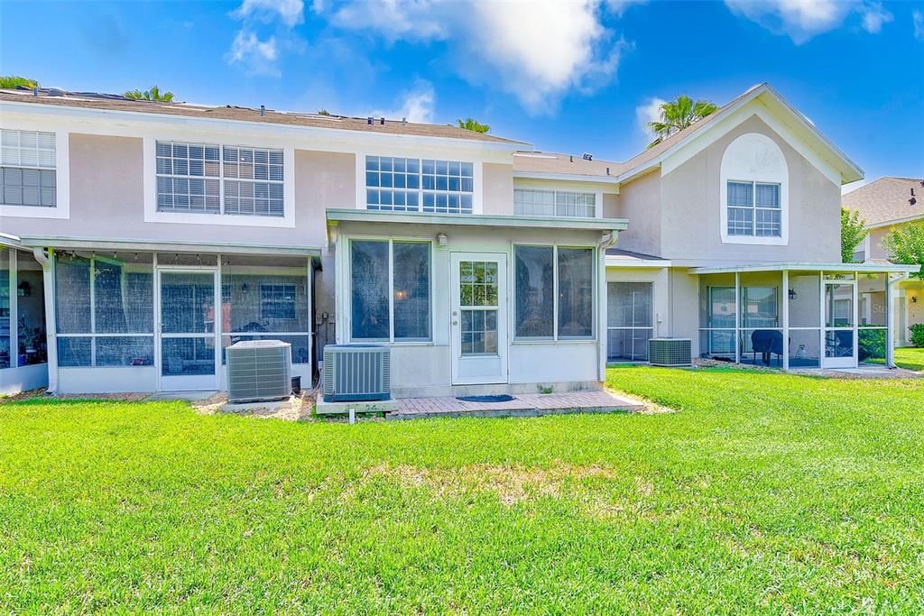 На продажу: $225,000 (2 спален, 2 ванн, 1496 Квадратных фут)