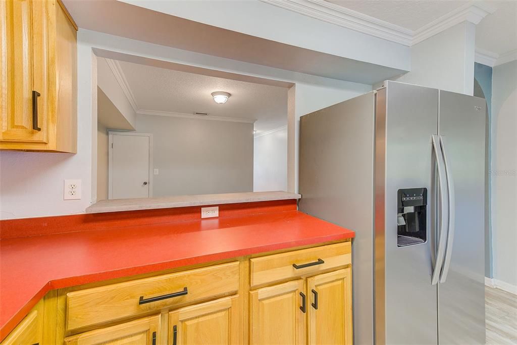 待售: $225,000 (2 贝兹, 2 浴室, 1496 平方英尺)