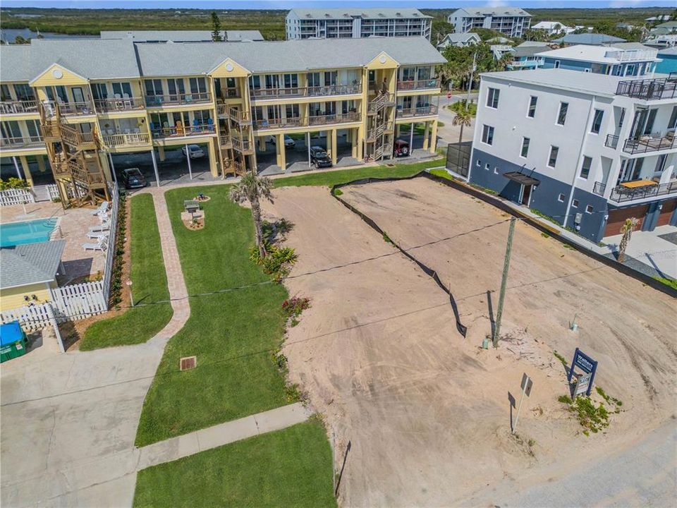 На продажу: $1,500,000 (0.09 acres)