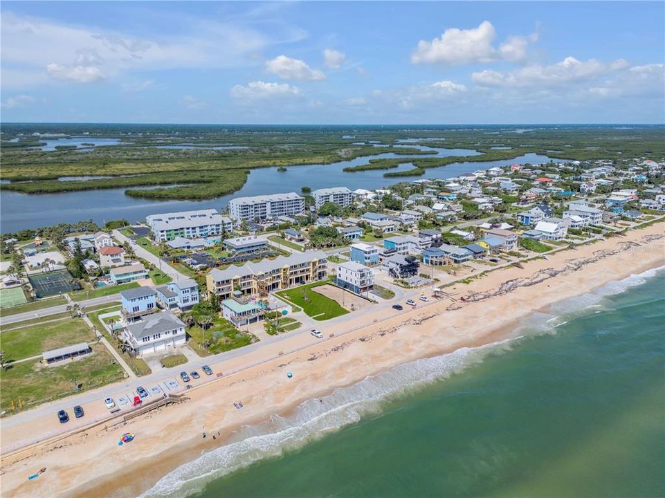 На продажу: $1,500,000 (0.09 acres)