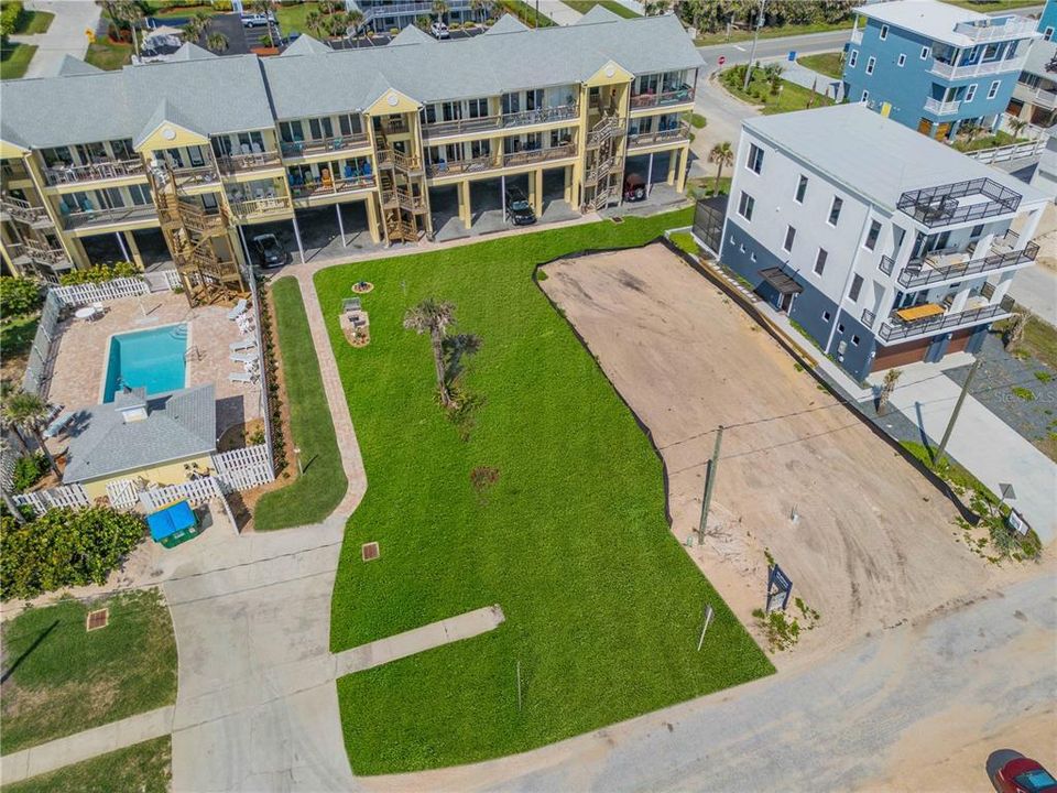 На продажу: $1,500,000 (0.09 acres)