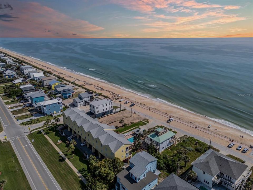 На продажу: $1,500,000 (0.09 acres)