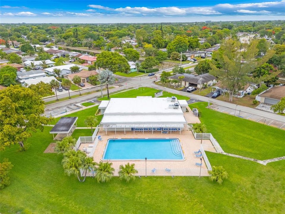 待售: $425,999 (4 贝兹, 2 浴室, 1982 平方英尺)