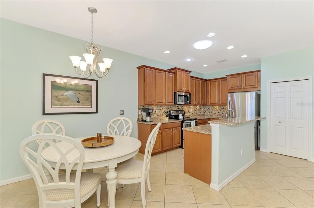 For Rent: $4,500 (3 beds, 2 baths, 1551 Square Feet)