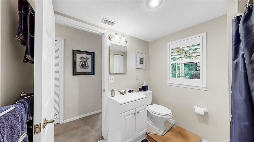 For Sale: $1,125,000 (4 beds, 4 baths, 4690 Square Feet)