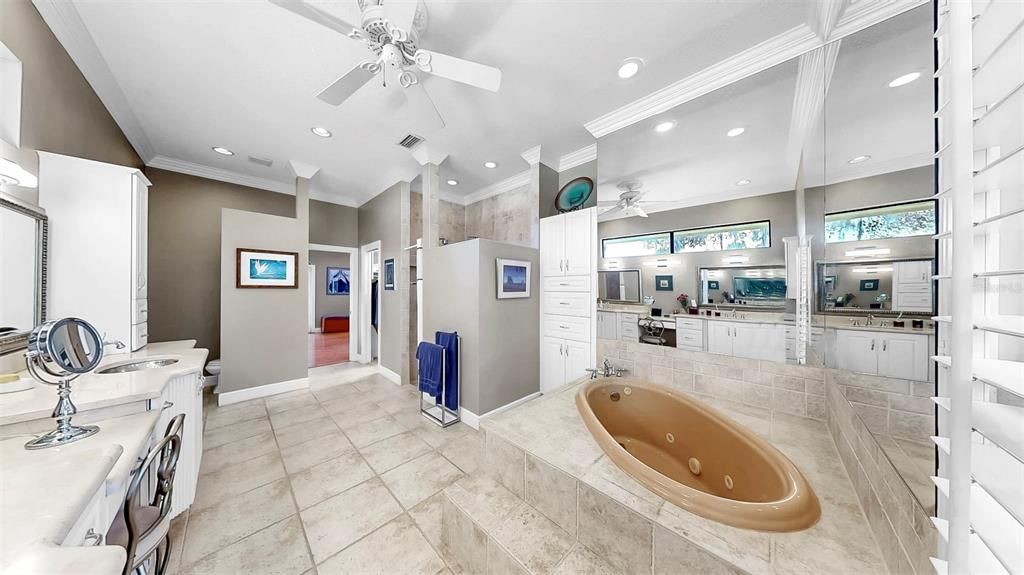 For Sale: $1,125,000 (4 beds, 4 baths, 4690 Square Feet)