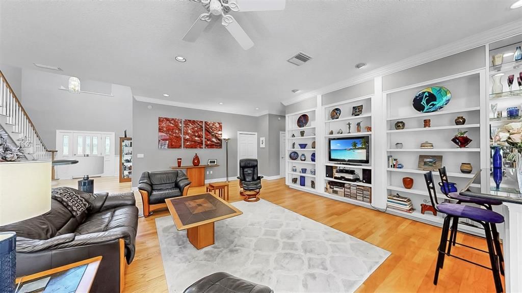 For Sale: $1,125,000 (4 beds, 4 baths, 4690 Square Feet)