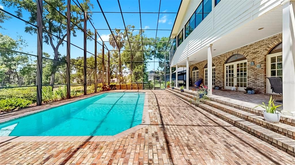 For Sale: $1,125,000 (4 beds, 4 baths, 4690 Square Feet)