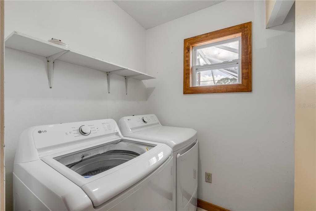 Activo con contrato: $287,000 (3 camas, 2 baños, 1266 Pies cuadrados)