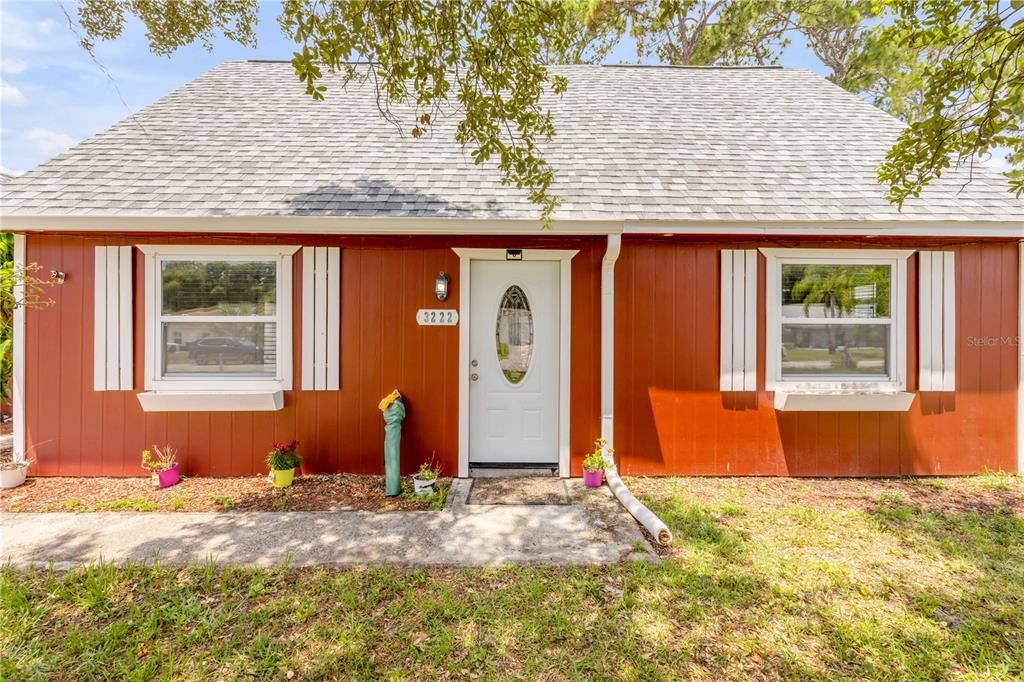 Activo con contrato: $287,000 (3 camas, 2 baños, 1266 Pies cuadrados)