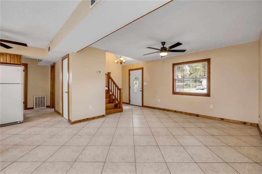 Activo con contrato: $287,000 (3 camas, 2 baños, 1266 Pies cuadrados)