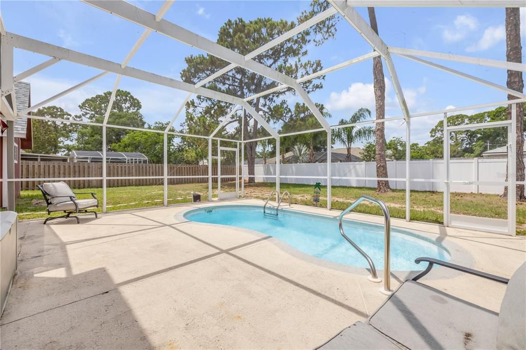 Activo con contrato: $287,000 (3 camas, 2 baños, 1266 Pies cuadrados)