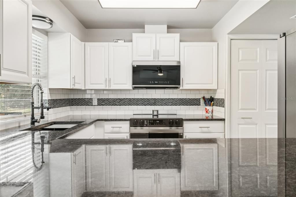 Active With Contract: $329,900 (4 beds, 3 baths, 1672 Square Feet)