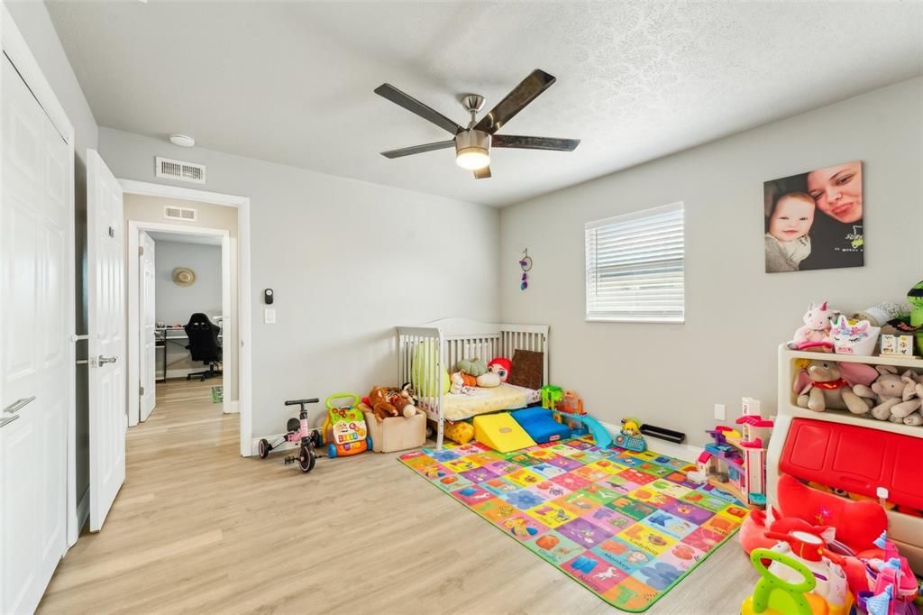 Active With Contract: $329,900 (4 beds, 3 baths, 1672 Square Feet)