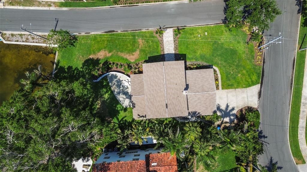 出租: $8,500 (4 贝兹, 3 浴室, 2572 平方英尺)