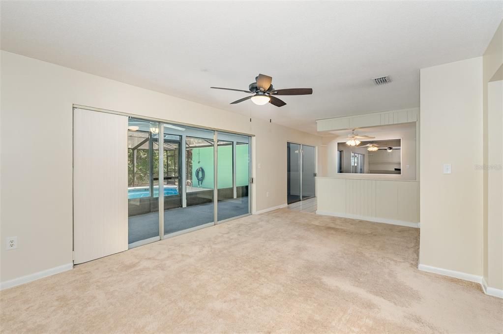 待售: $425,000 (4 贝兹, 3 浴室, 2814 平方英尺)