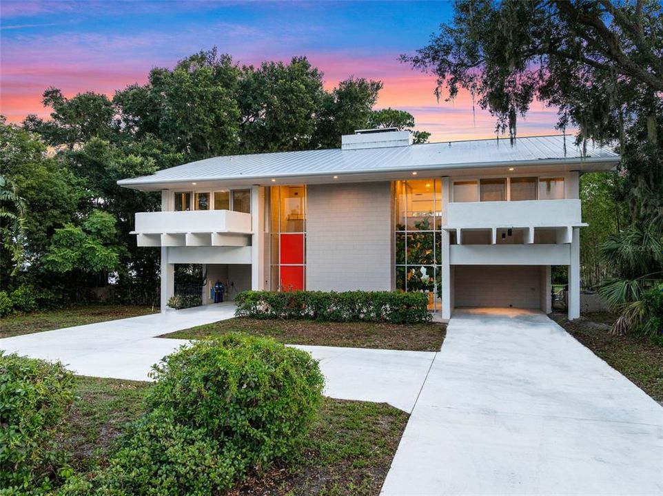 На продажу: $950,000 (3 спален, 3 ванн, 3885 Квадратных фут)