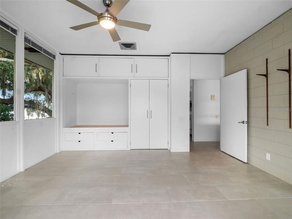 На продажу: $950,000 (3 спален, 3 ванн, 3885 Квадратных фут)