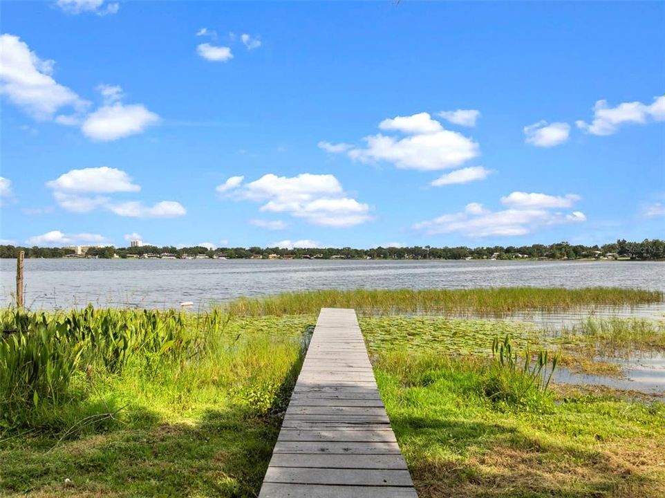 На продажу: $950,000 (3 спален, 3 ванн, 3885 Квадратных фут)