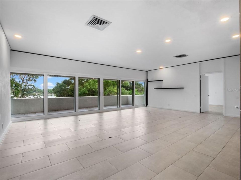 На продажу: $950,000 (3 спален, 3 ванн, 3885 Квадратных фут)