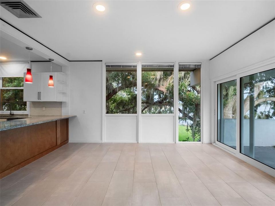 На продажу: $950,000 (3 спален, 3 ванн, 3885 Квадратных фут)