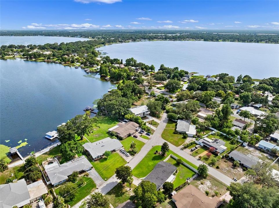 На продажу: $950,000 (3 спален, 3 ванн, 3885 Квадратных фут)