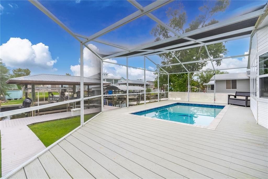 Под контрактом: $400,000 (2 спален, 2 ванн, 1850 Квадратных фут)