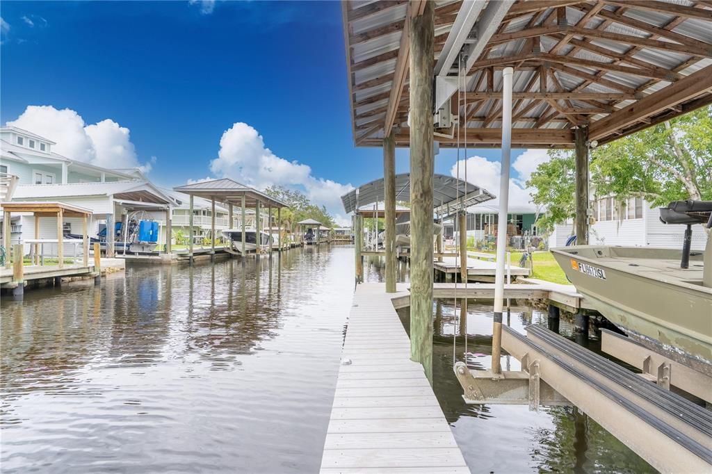 Под контрактом: $400,000 (2 спален, 2 ванн, 1850 Квадратных фут)