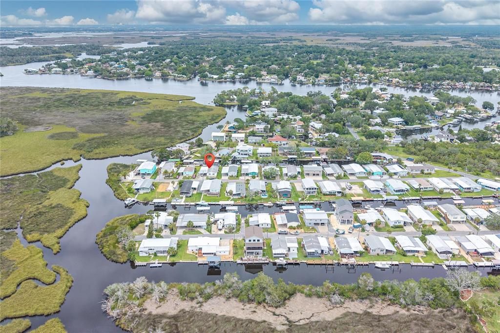 Под контрактом: $400,000 (2 спален, 2 ванн, 1850 Квадратных фут)