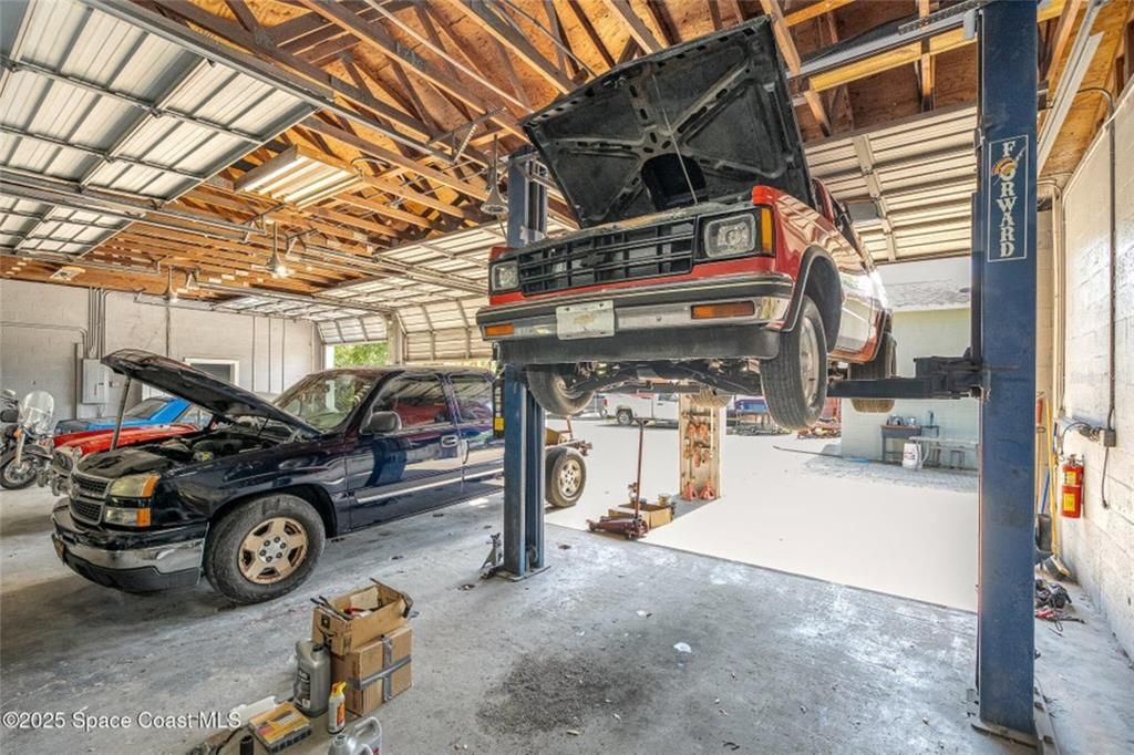 For Sale: $500,000 (0 beds, 0 baths, 2073 Square Feet)