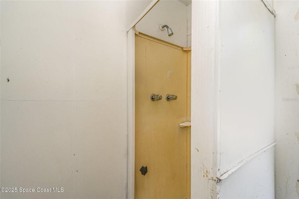 For Sale: $500,000 (0 beds, 0 baths, 2073 Square Feet)