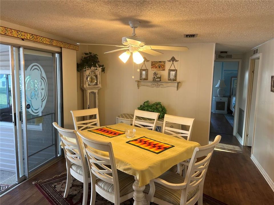 Active With Contract: $210,000 (2 beds, 2 baths, 1320 Square Feet)