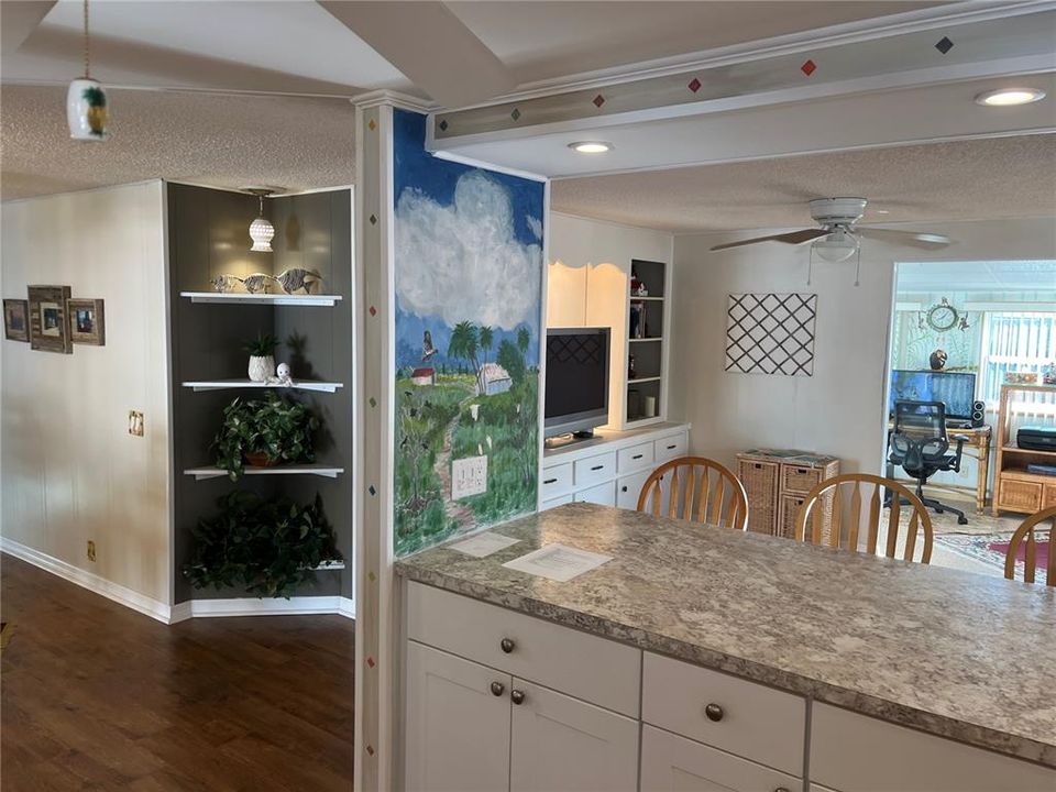 Active With Contract: $210,000 (2 beds, 2 baths, 1320 Square Feet)