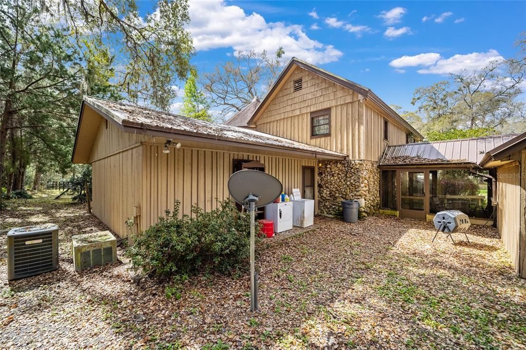 En Venta: $2,499,990 (6 camas, 7 baños, 6200 Pies cuadrados)