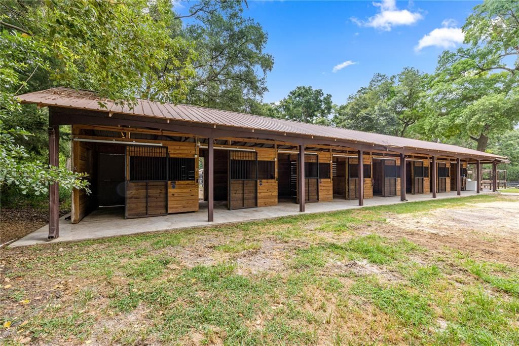 En Venta: $2,499,990 (6 camas, 7 baños, 6200 Pies cuadrados)