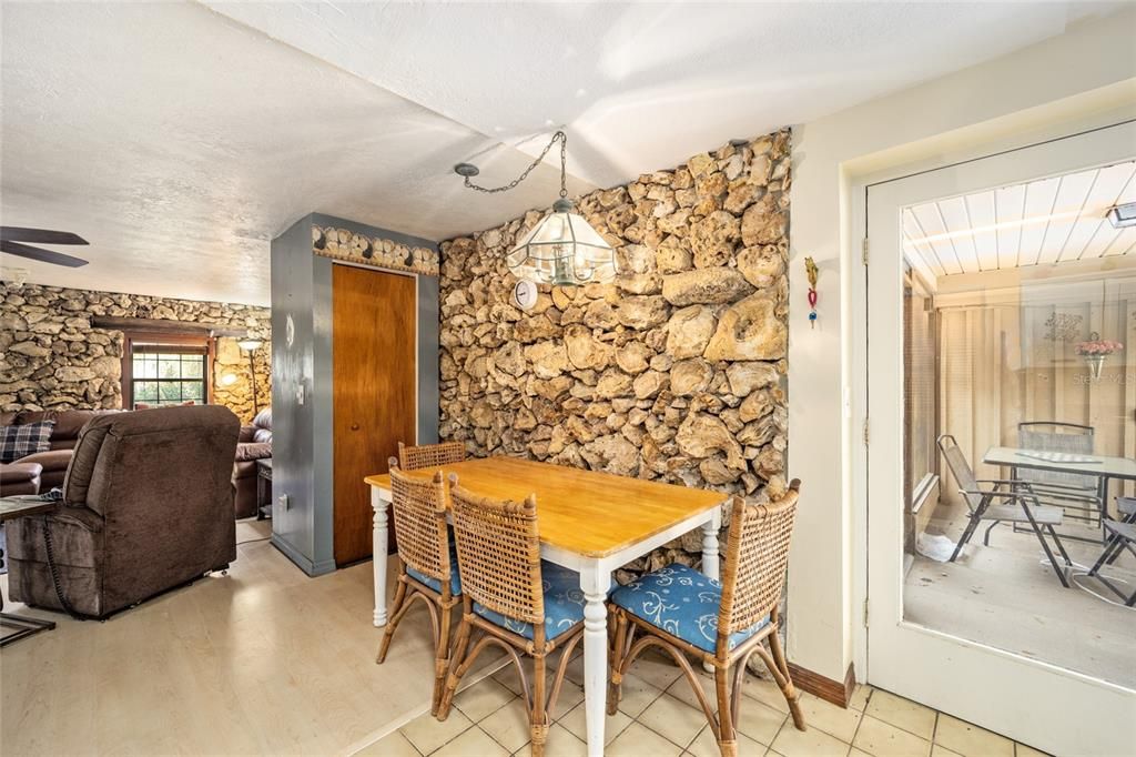 En Venta: $2,499,990 (6 camas, 7 baños, 6200 Pies cuadrados)