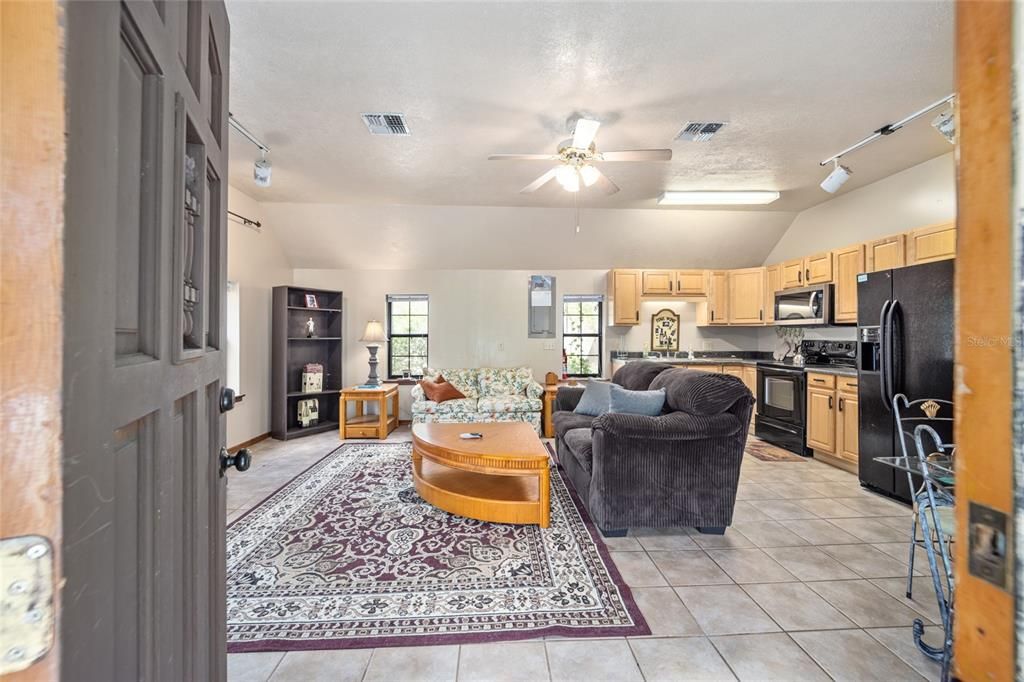 En Venta: $2,499,990 (6 camas, 7 baños, 6200 Pies cuadrados)