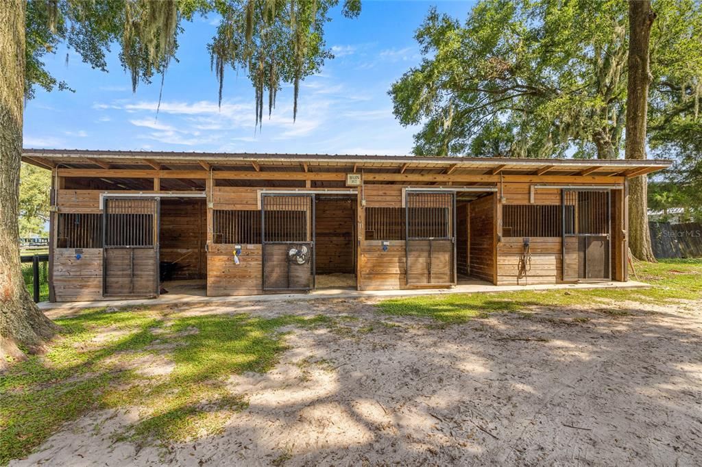 En Venta: $2,499,990 (6 camas, 7 baños, 6200 Pies cuadrados)