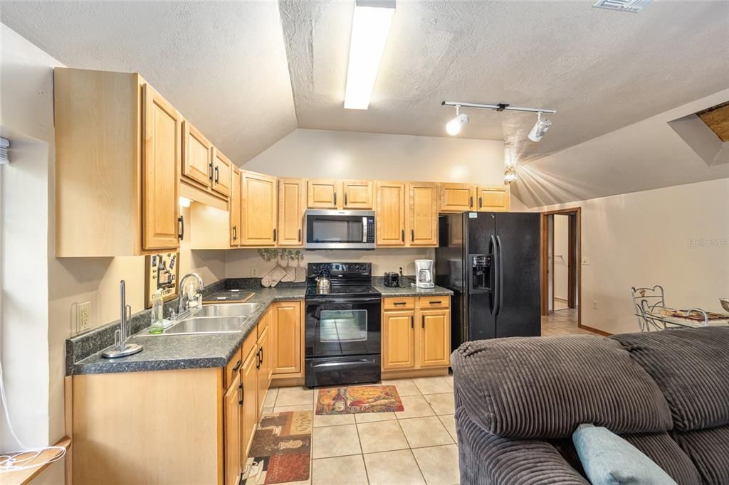 En Venta: $2,499,990 (6 camas, 7 baños, 6200 Pies cuadrados)